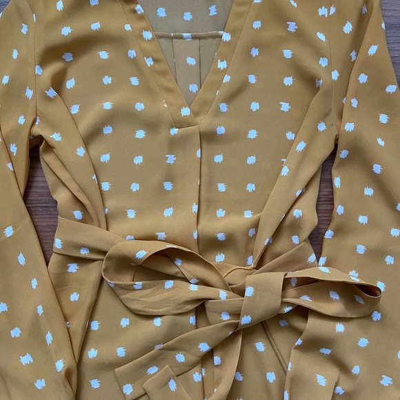 Yellow Blouse / Dress – Forever 21 - Picture 8 of 9